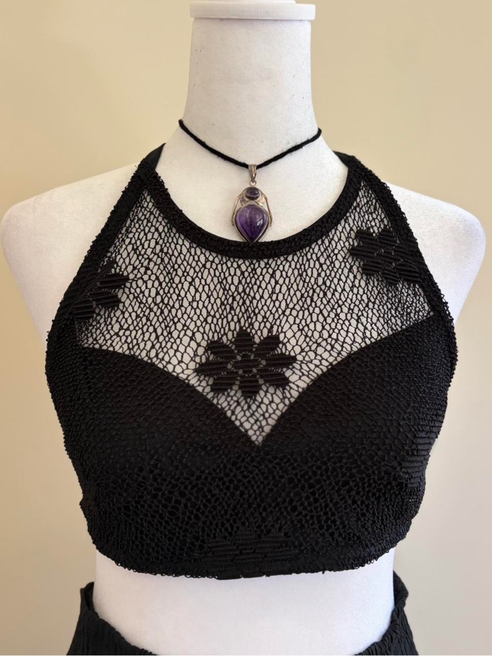 Vintage 90s floral mesh halter top black sheer knit fishnet goth hippie boho S-M - Picture 3 of 11